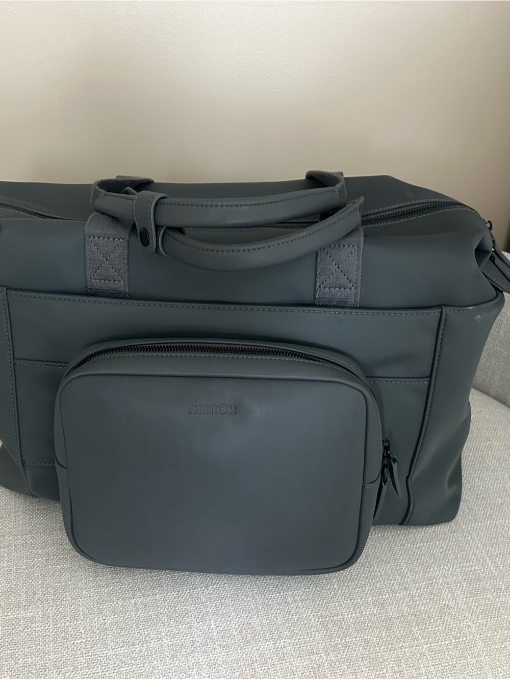 Monos metro Weekender Bag